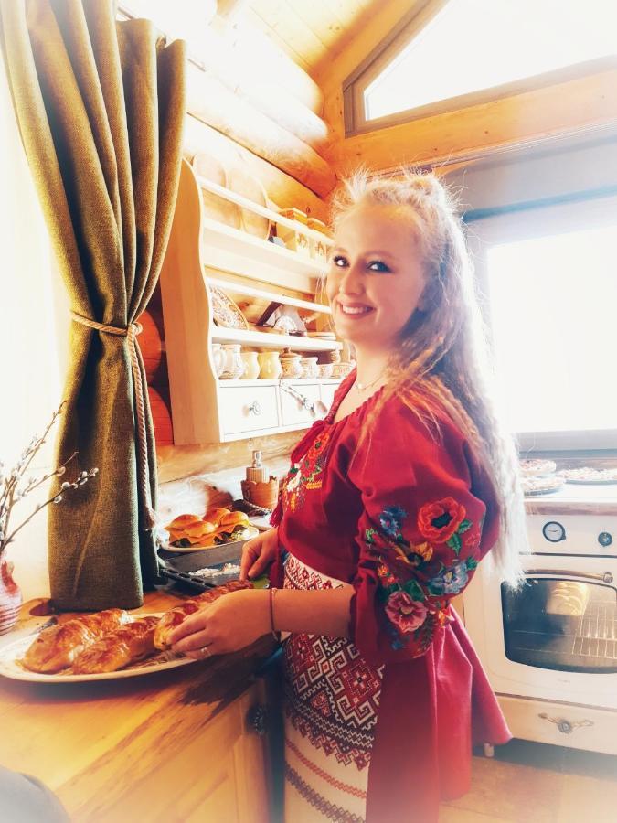 Апартаменты Casuta Din Padure Пьятра-Нямц Экстерьер фото